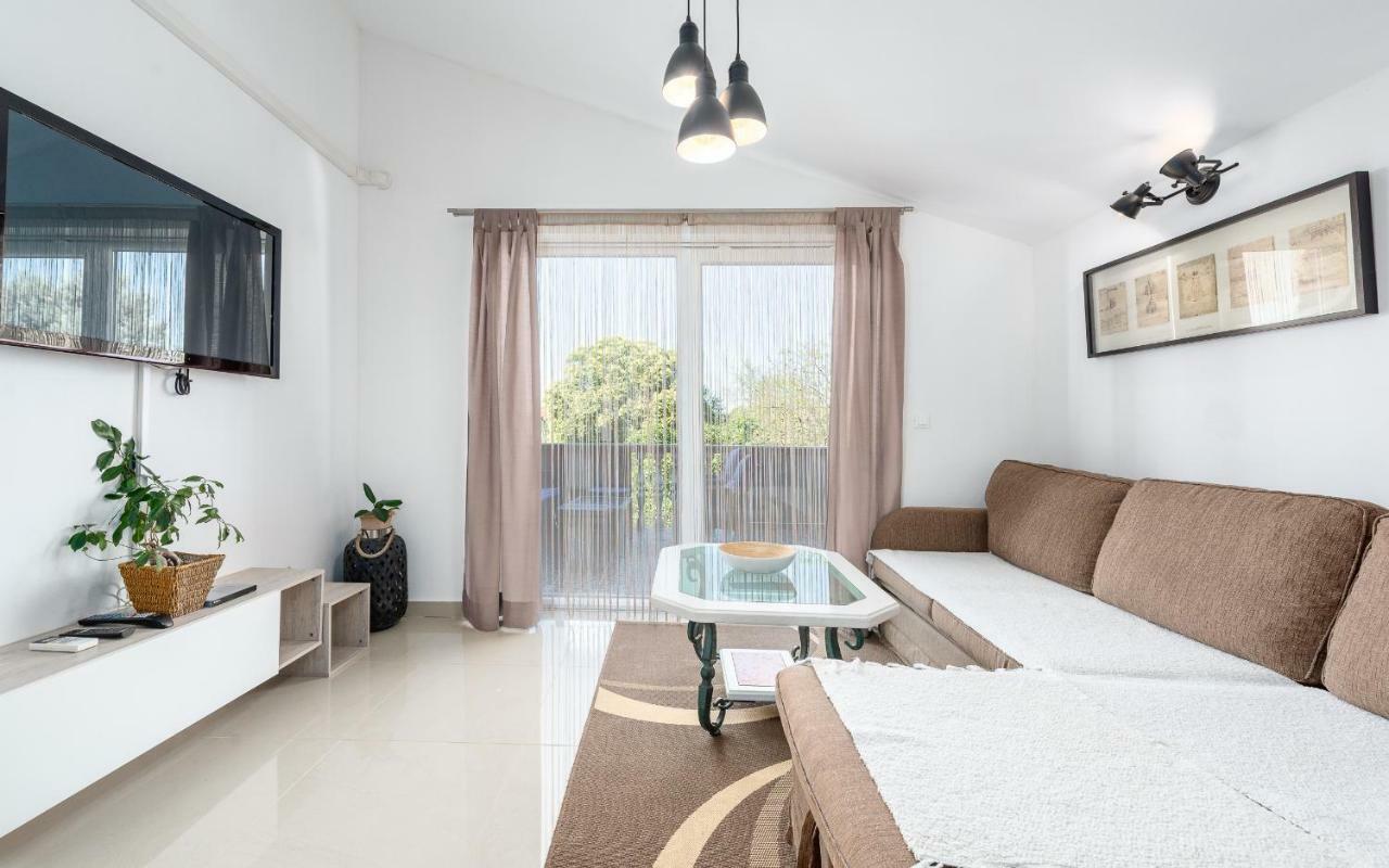 Apartments Ankica Medulin Extérieur photo